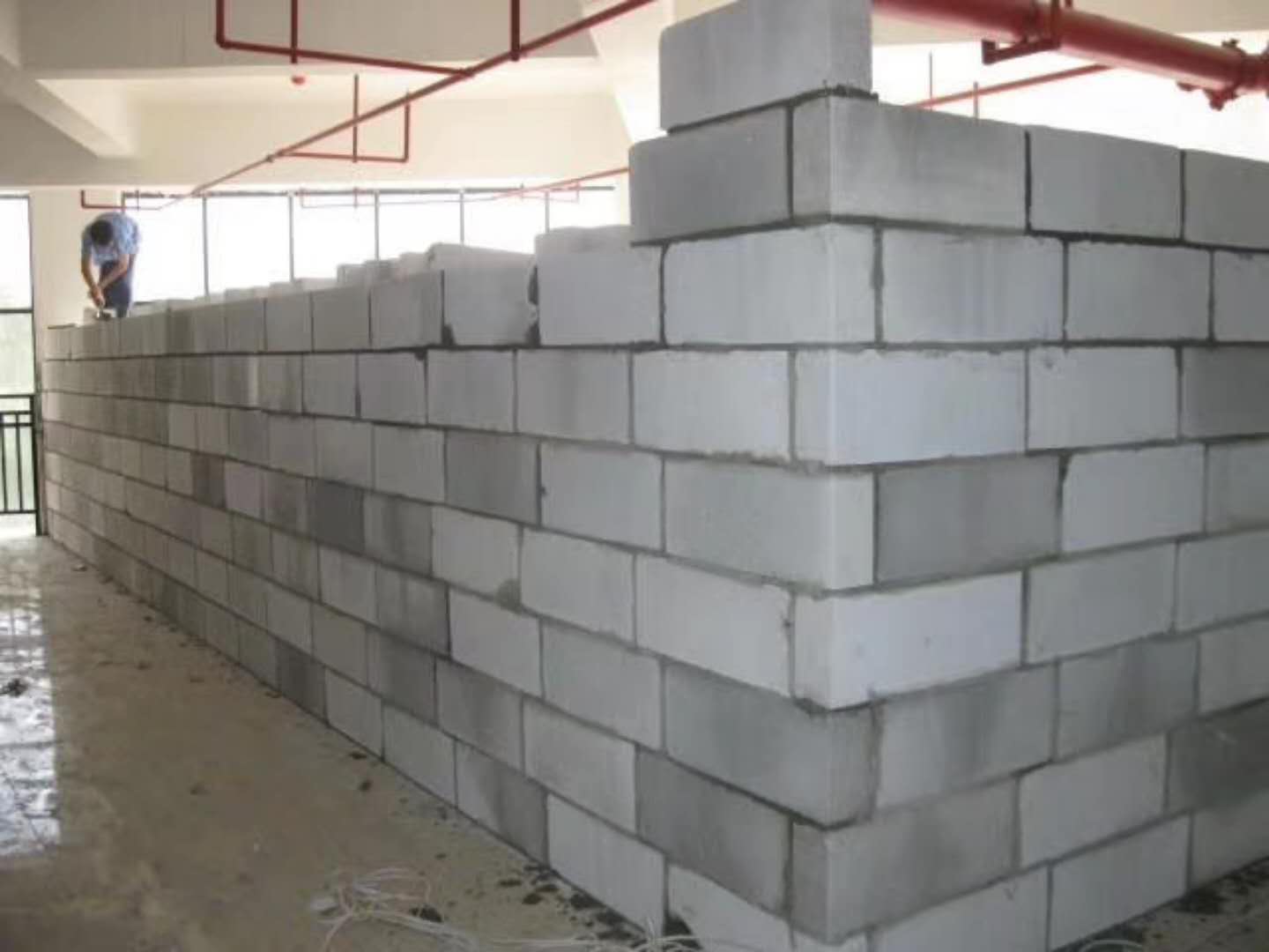 房山蒸压加气混凝土砌块承重墙静力和抗震性能的研究